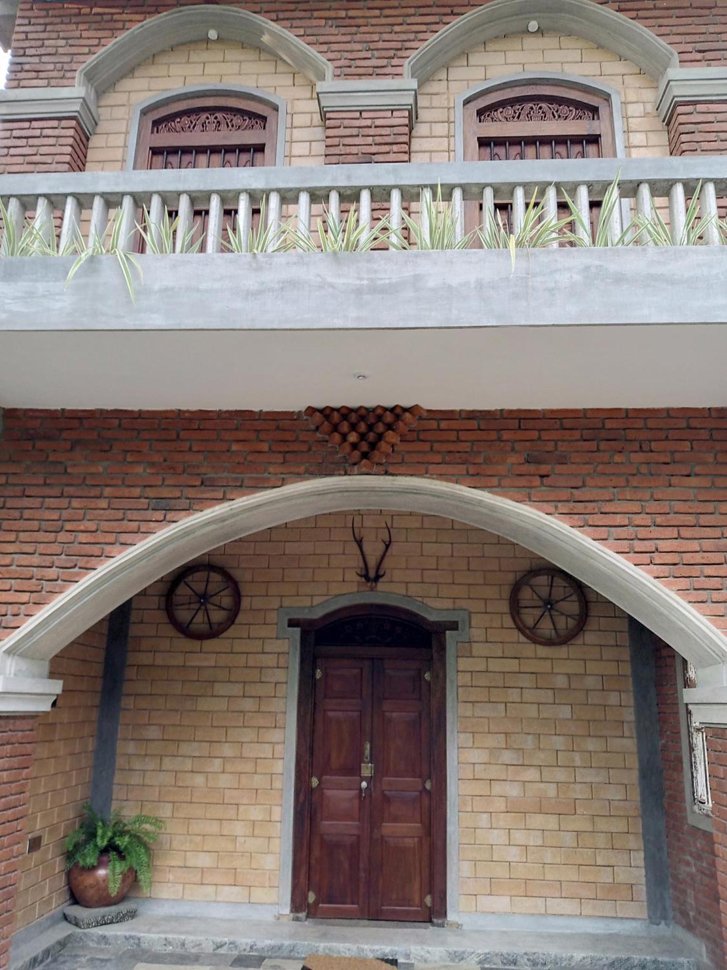 Hotel The Brick Wonder Habaraduwa Central Esterno foto